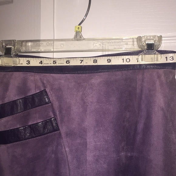 Vintage genuine Suede Skirt. - Picture 6 of 7